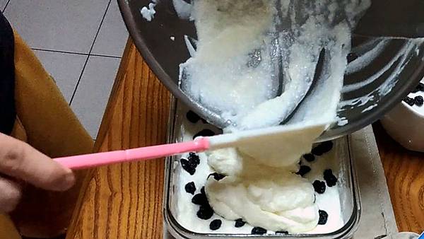 藍莓提拉米蘇 - 食譜圖13-1.jpg 藍莓提拉米蘇 - 食譜圖13-1.jpg