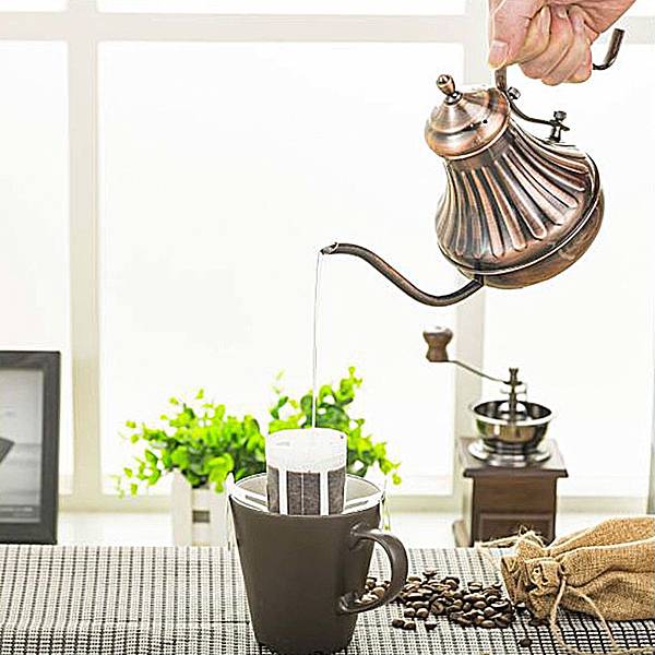細嘴壺 coffee-pot.jpg