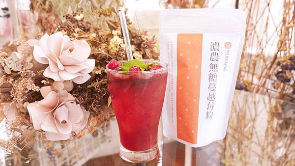 蔓越莓氣泡水.jpg 蔓越莓氣泡水.jpg